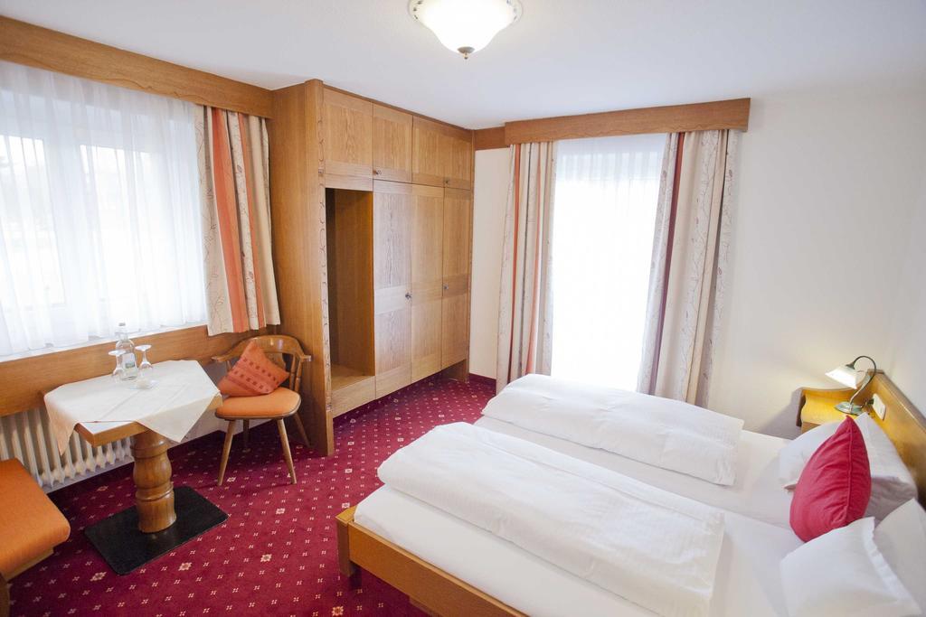 Gaestehaus Birkenhof Oberstdorf Rom bilde