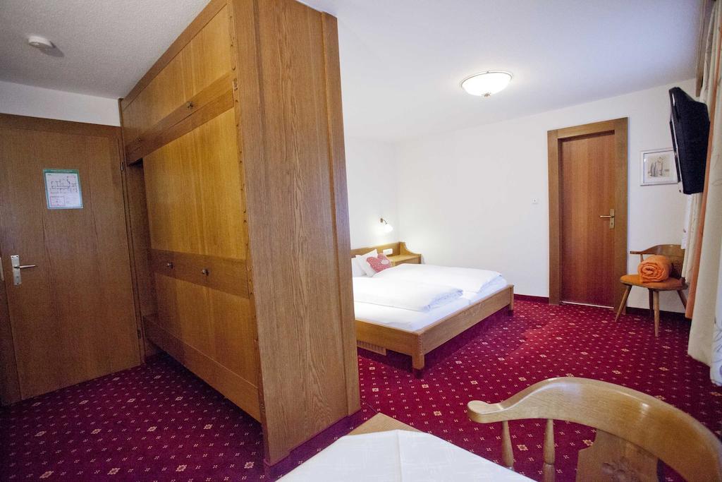 Gaestehaus Birkenhof Oberstdorf Rom bilde